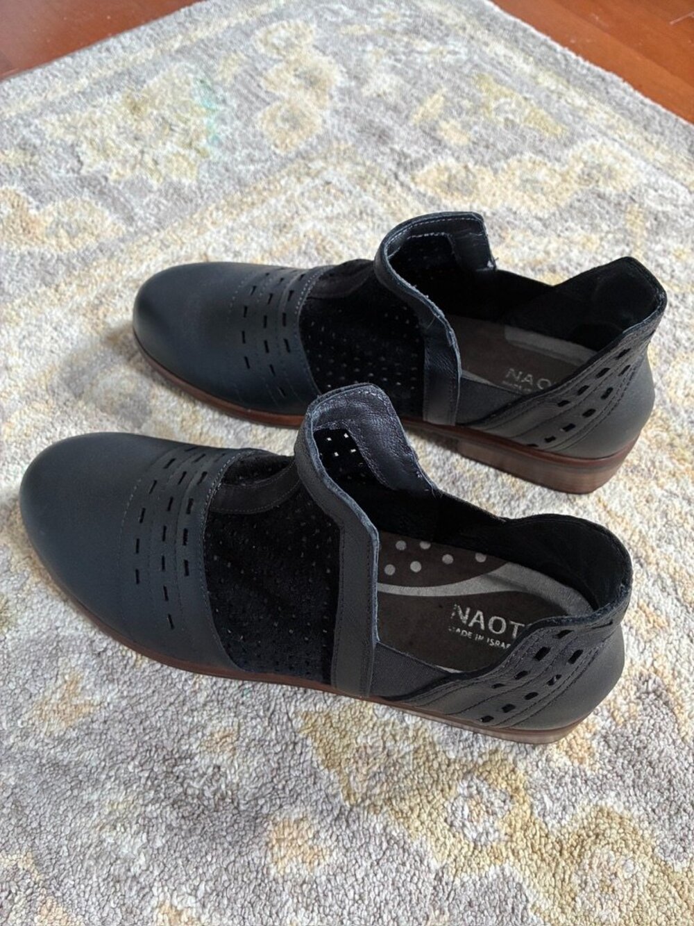 Naot Rivotra ankle booties size 7